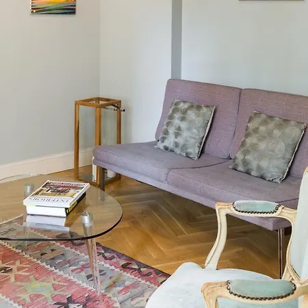 Affittacamere Ateliers De Montmartre Adm Parigi