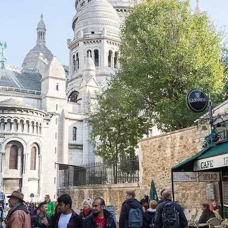 Ateliers De Montmartre Adm Affittacamere 4*